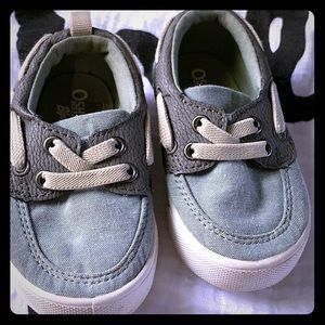 Boys boat shoes